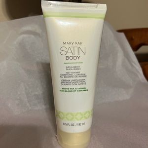 Mary Kay Satin Body Wash